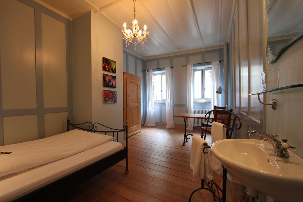 Hotel Restaurant Schwert ทูน ภายนอก รูปภาพ